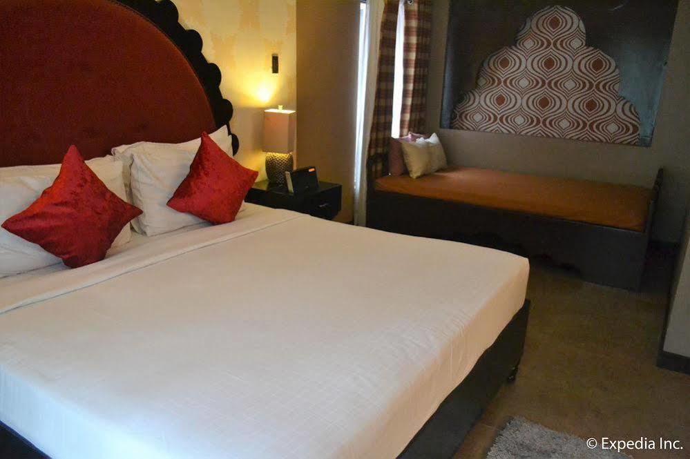 The Theodore Hotel Tagaytay City Luaran gambar